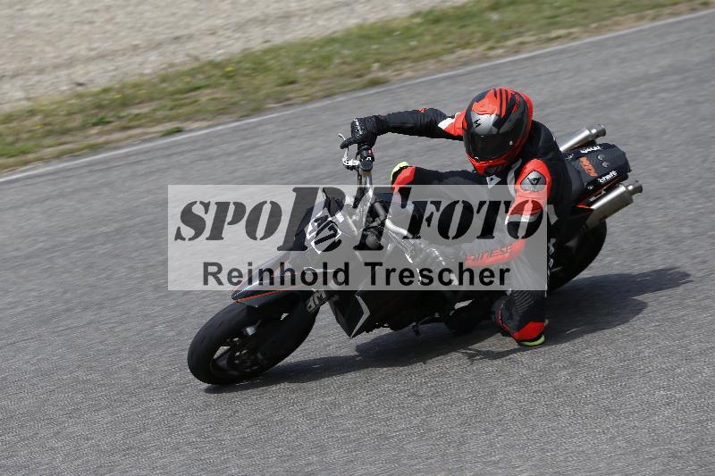 /10 20.04.2026  Pluess Moto Sport ADR/Freies Fahren/47